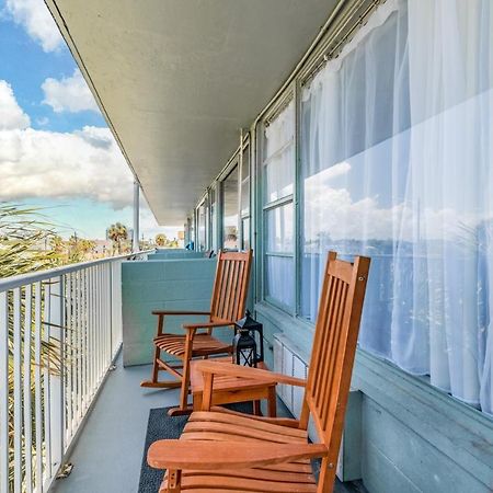 Newly Renovated Oceanfront Studio W/ Balcony - Daytona Beach Leilighet Eksteriør bilde